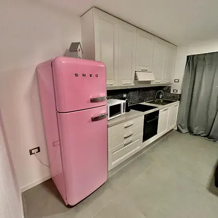 Apartment Arena, Romeo E Giulietta Moderno
