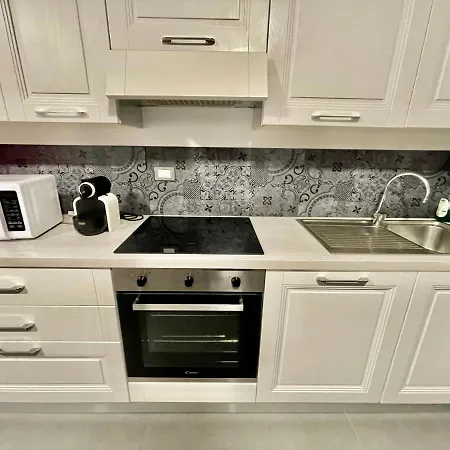 Arena, Romeo E Giulietta Moderno Apartment *